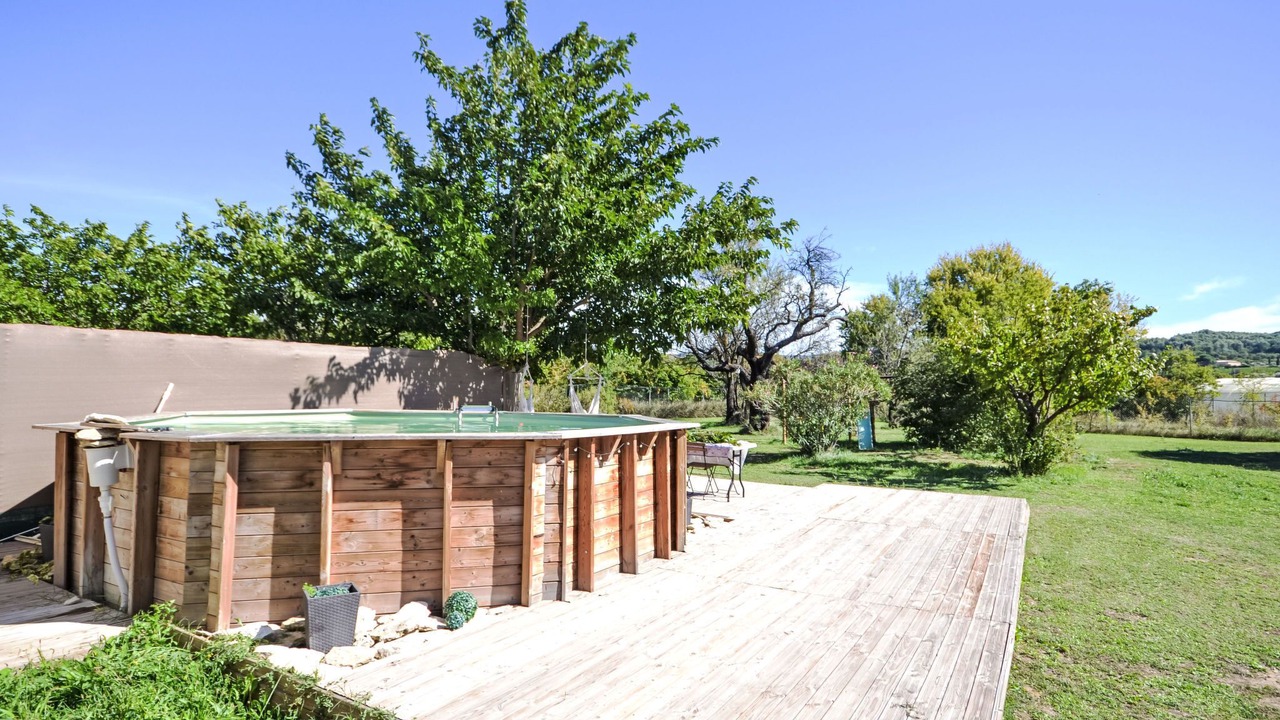 Photo of Outdoor in Pernes-les-Fontaines