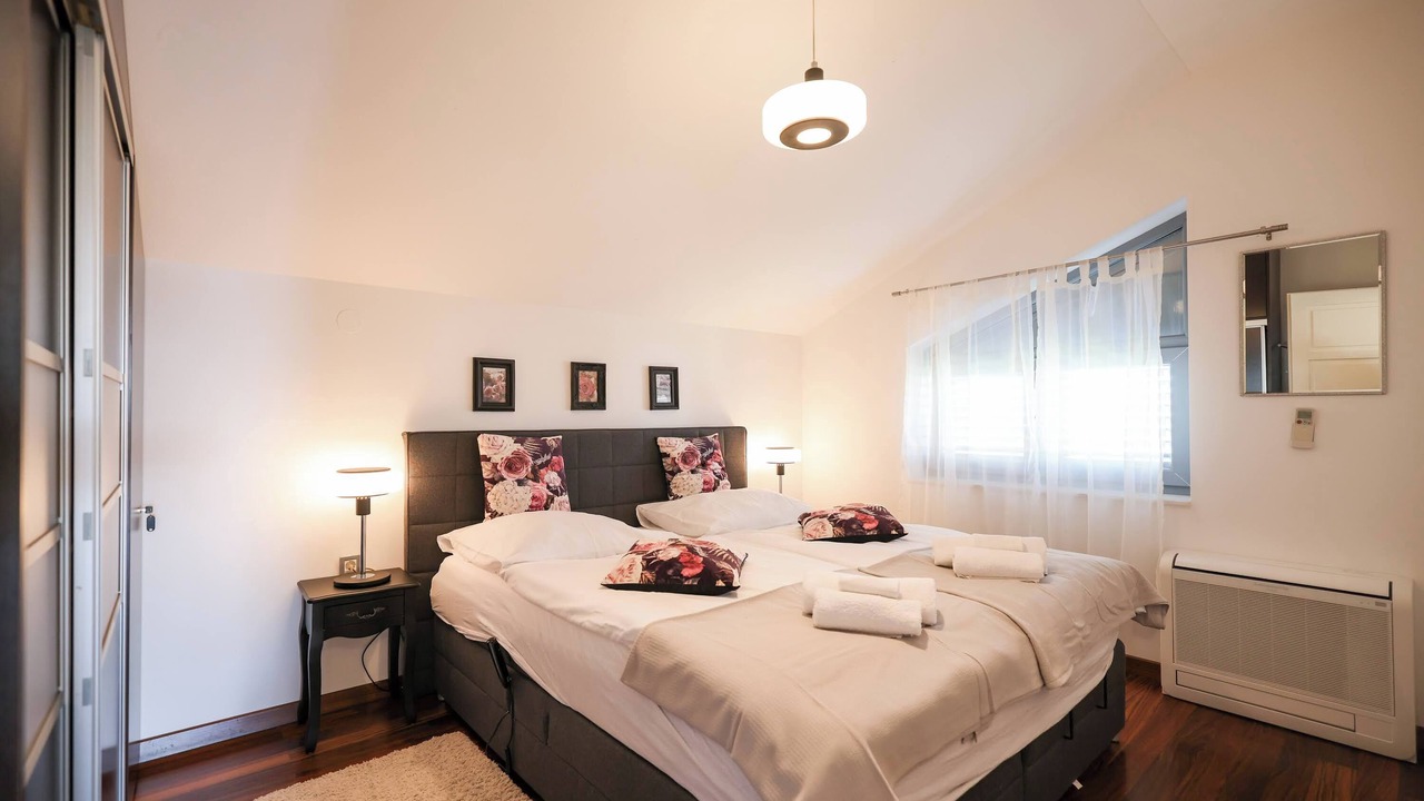 Photo of Bedroom in Sukosan