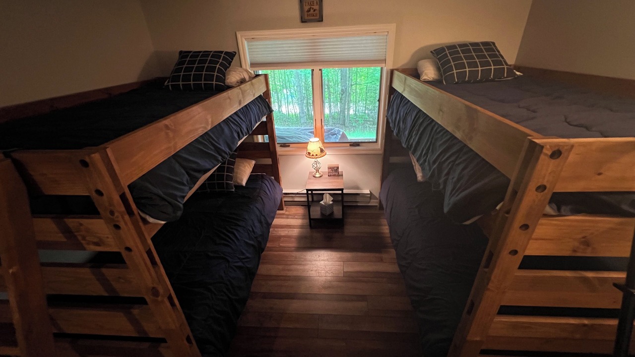 Photo of Bedroom in North Creek