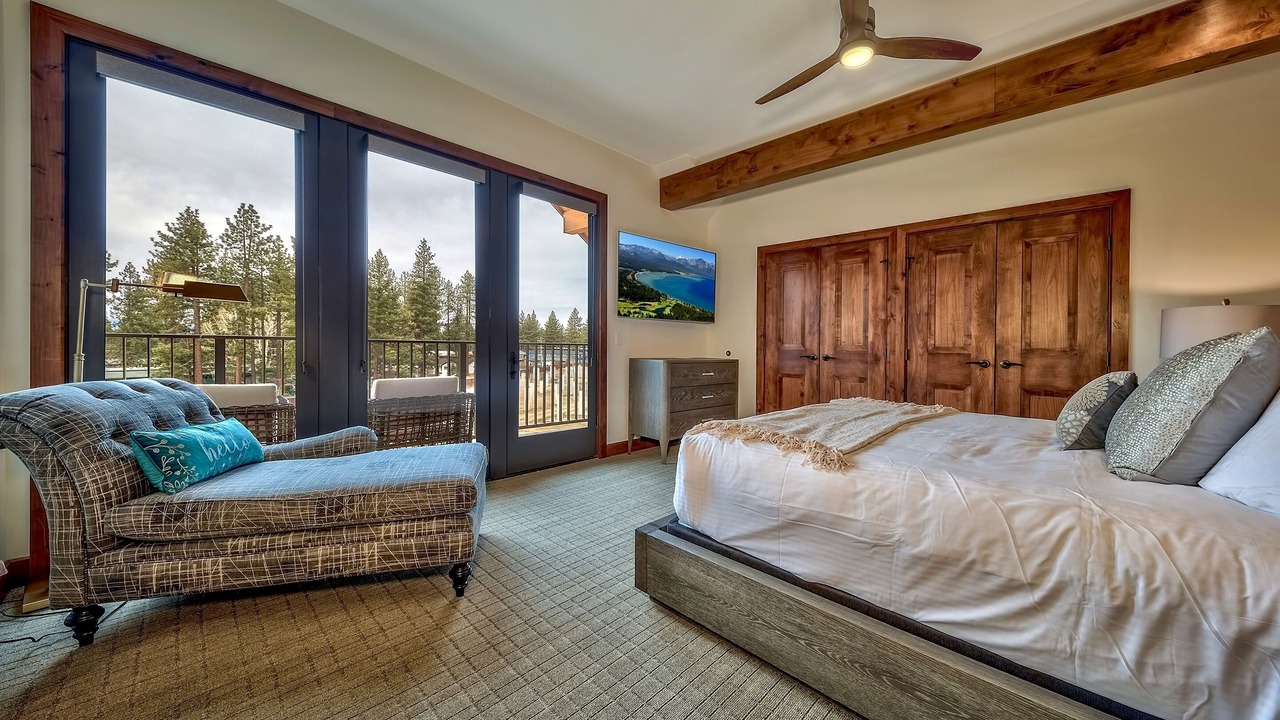 Photo of Bedroom in Lakeside Park