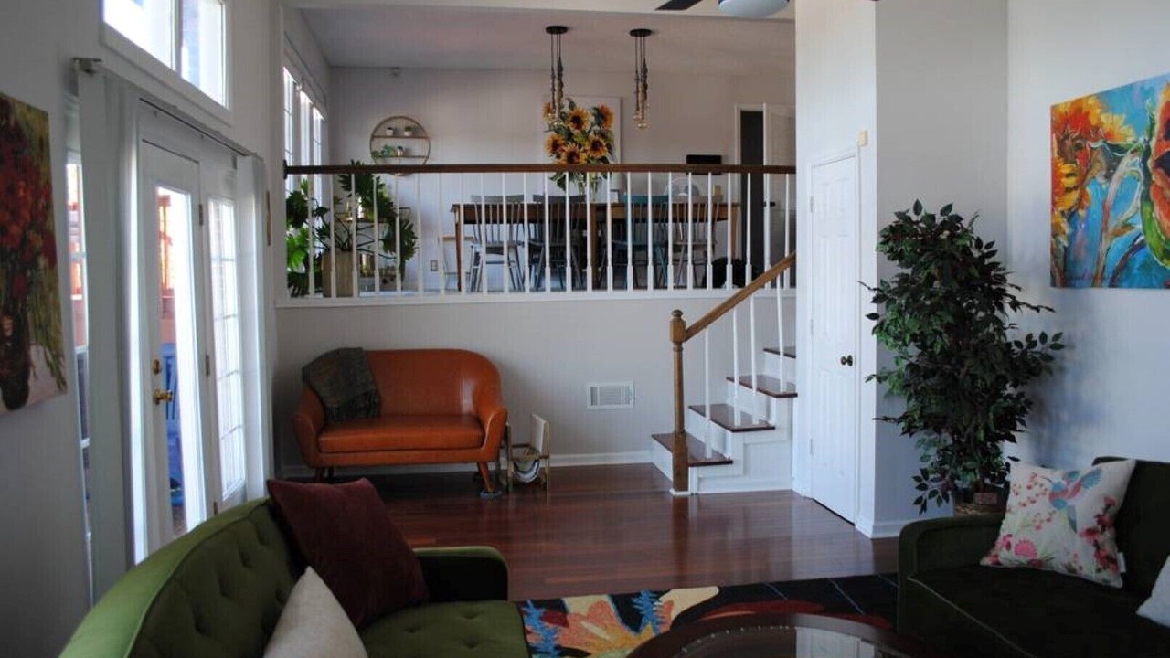 Photo of Livingroom in Nashboro Village