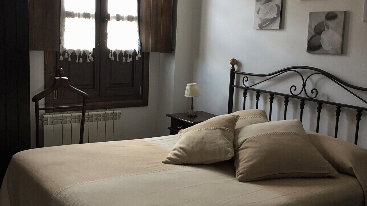 Photo of Bedroom in Badaguas