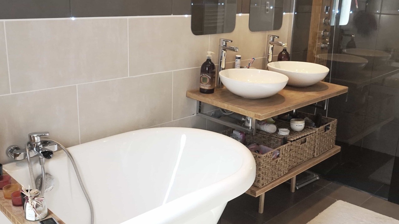 Photo of Bathroom in Saint-Mathieu