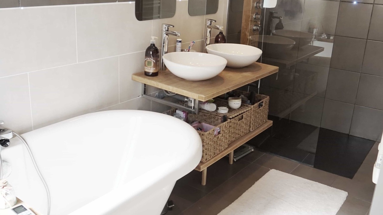 Photo of Bathroom in Saint-Mathieu