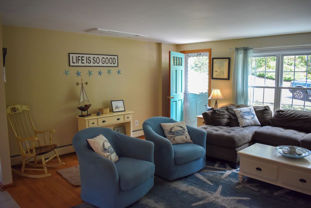 Photo of Livingroom in East Dennis