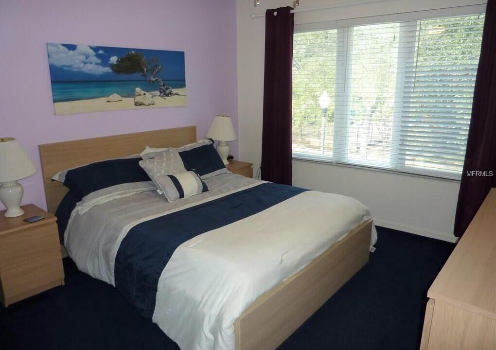 Photo of Bedroom in Sunset Lakes