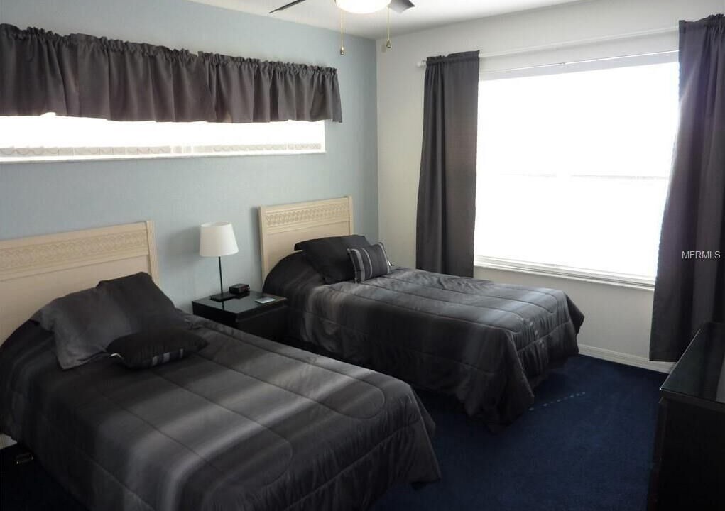 Photo of Bedroom in Sunset Lakes
