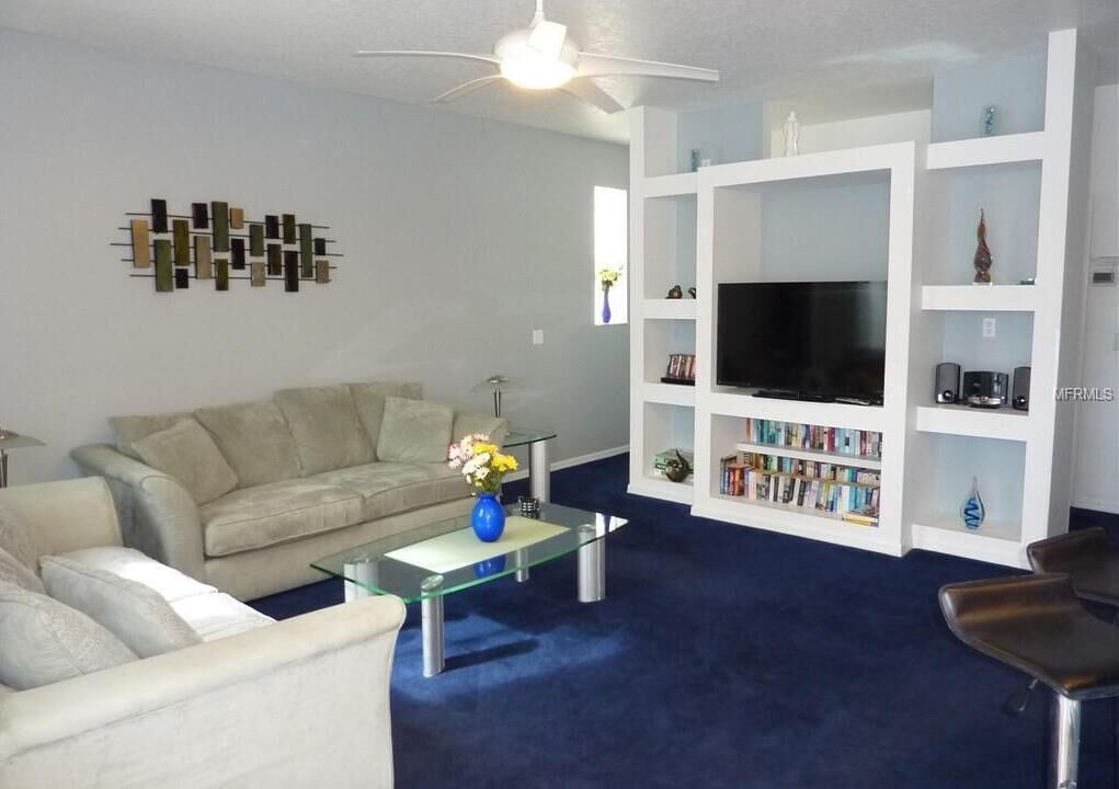 Photo of Livingroom in Sunset Lakes