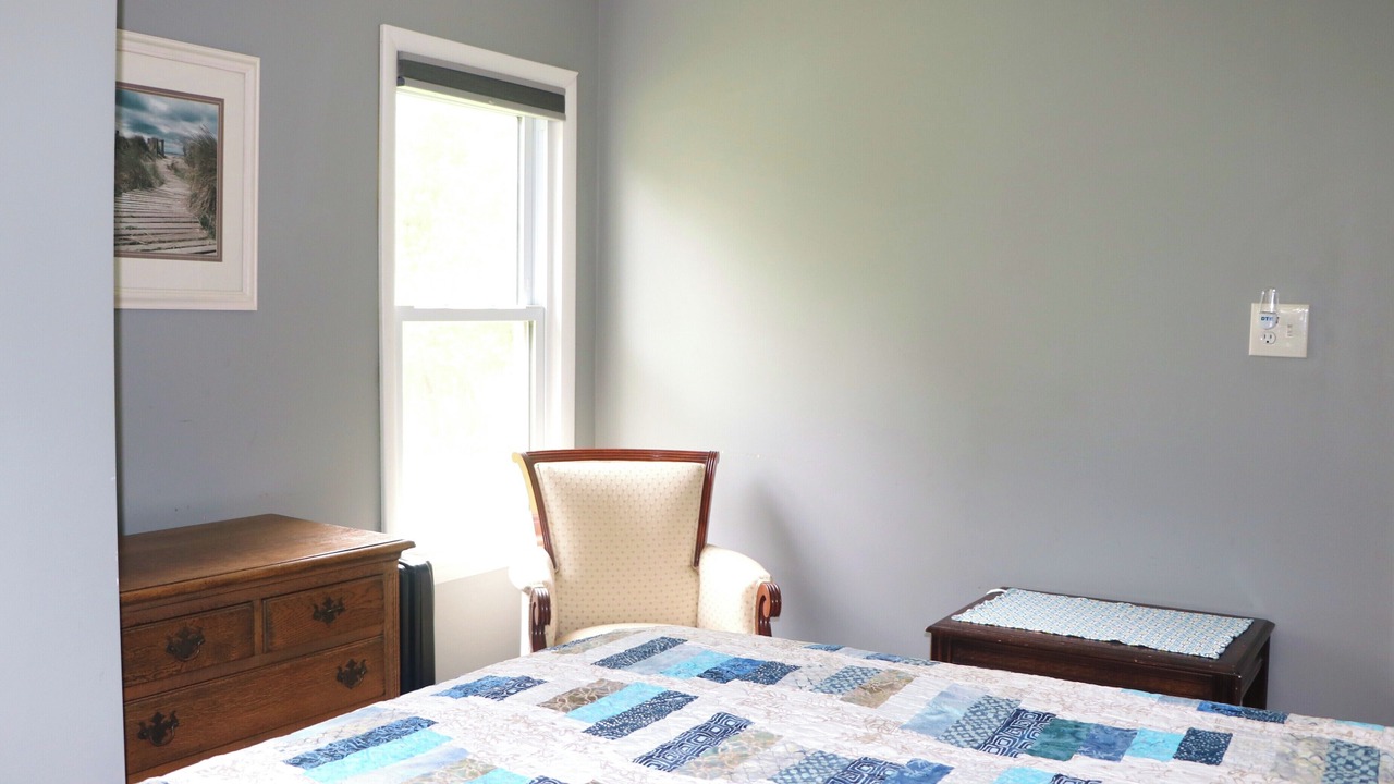 Photo of Bedroom in Harbor Beach