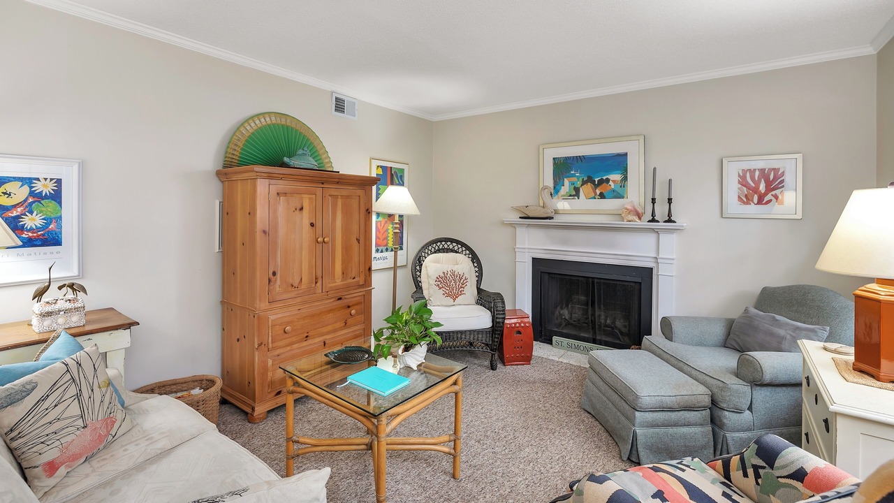 Photo of Livingroom in Saint Simons Island