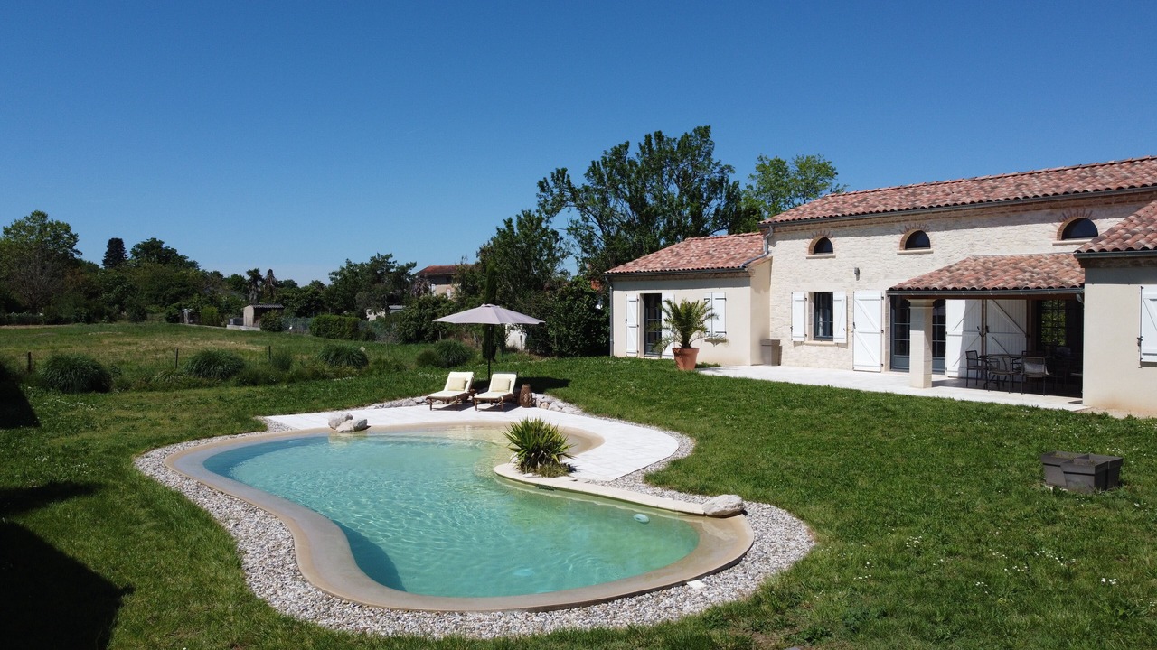 Photo of Outdoor in Lisle-sur-Tarn