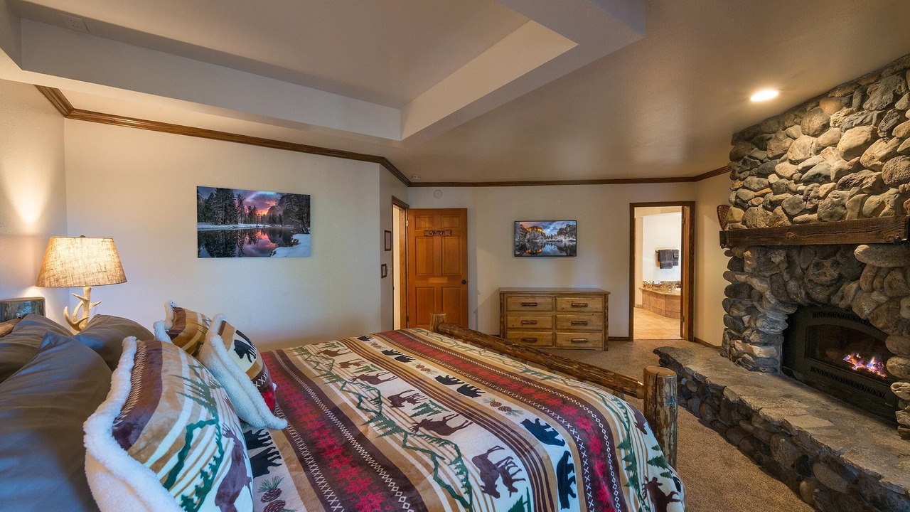 Photo of Bedroom in Yosemite West