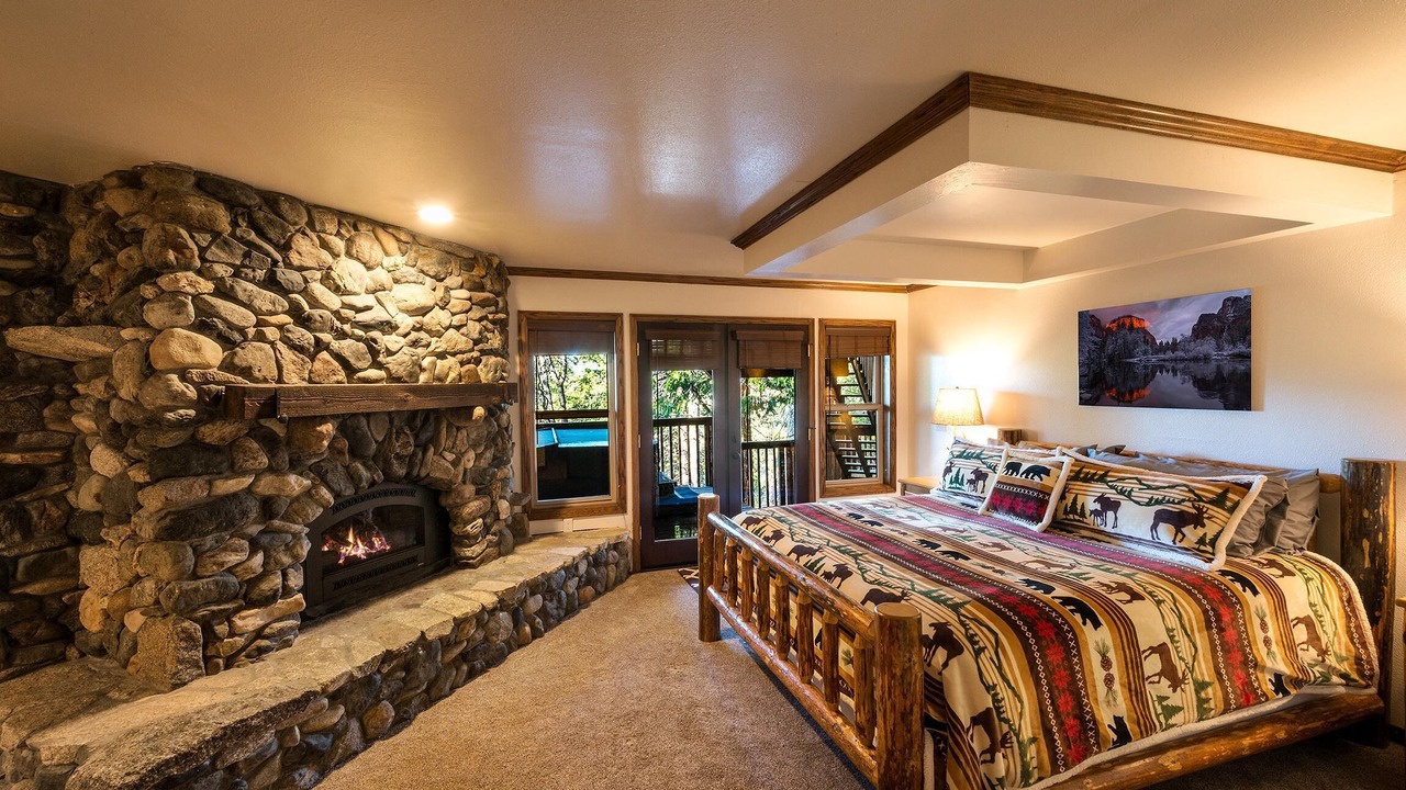 Photo of Bedroom in Yosemite West