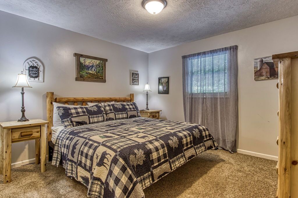 Photo of Bedroom in Sevierville