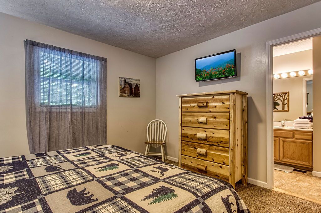 Photo of Bedroom in Sevierville