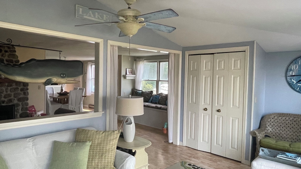 Photo of Livingroom in Blossvale