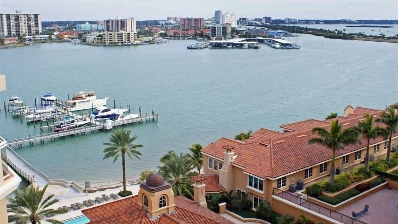 Photo of Patio Balcony in Bay Esplanade