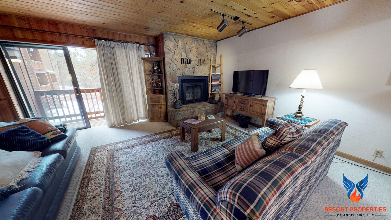 Photo of Livingroom in Angel Fire