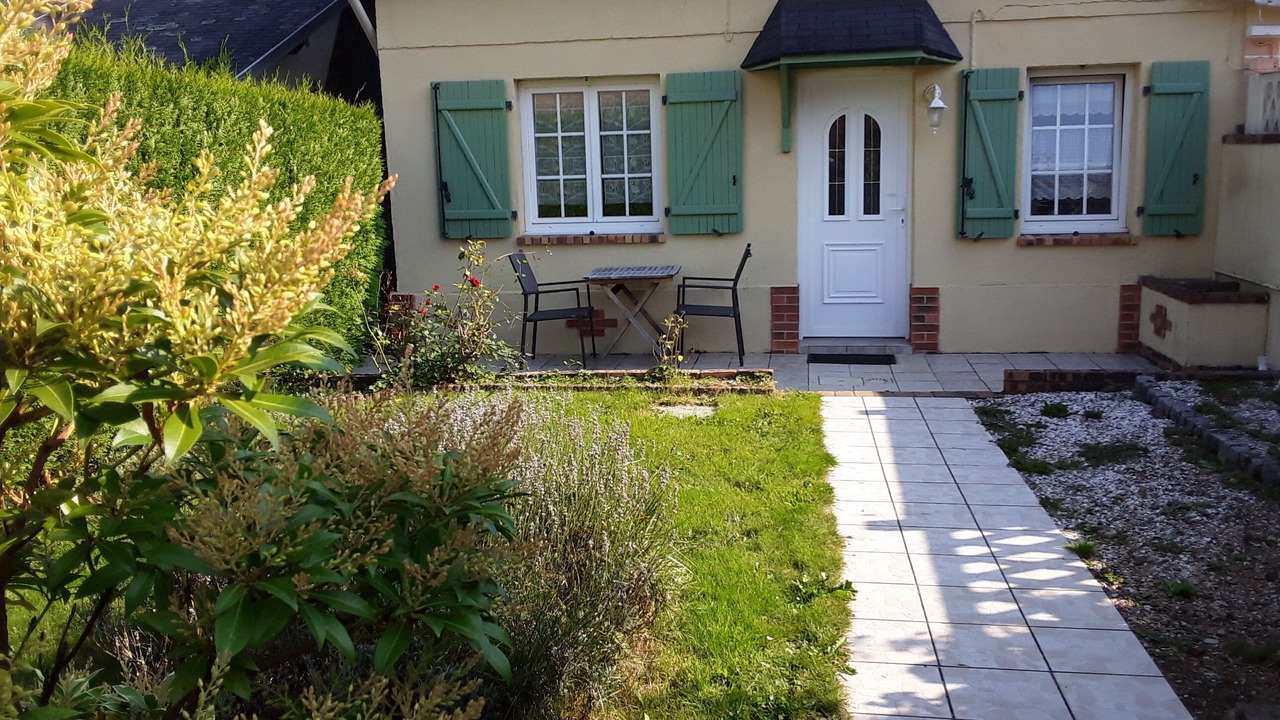 Photo of Patio Balcony in Gruchet-le-Valasse