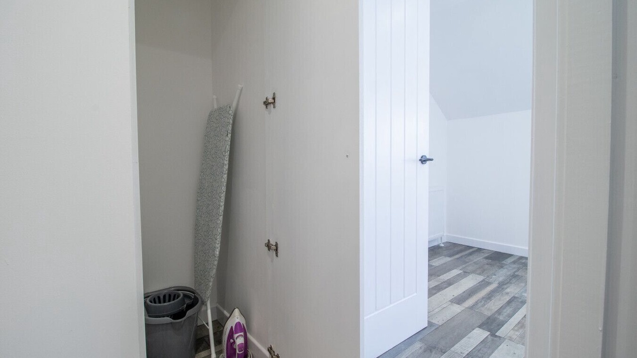 Photo of Others in Paisley