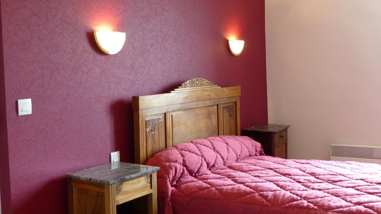Photo of Bedroom in Saint-Bonnet-de-Rochefort