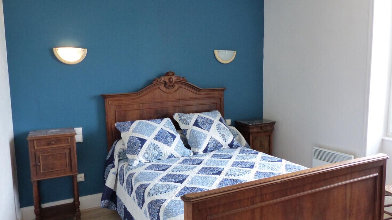 Photo of Bedroom in Saint-Bonnet-de-Rochefort