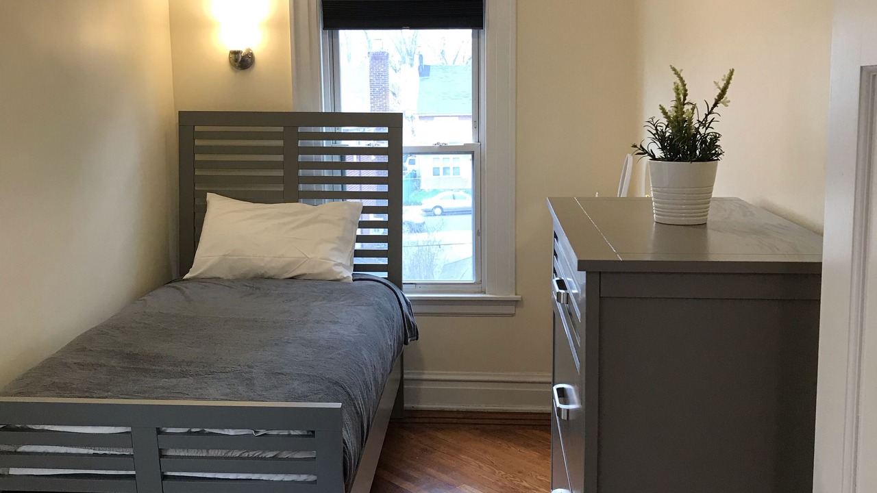 Photo of Bedroom in Queens
