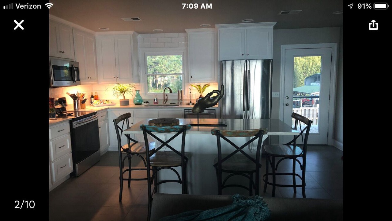 Photo of Kitchen in Centre