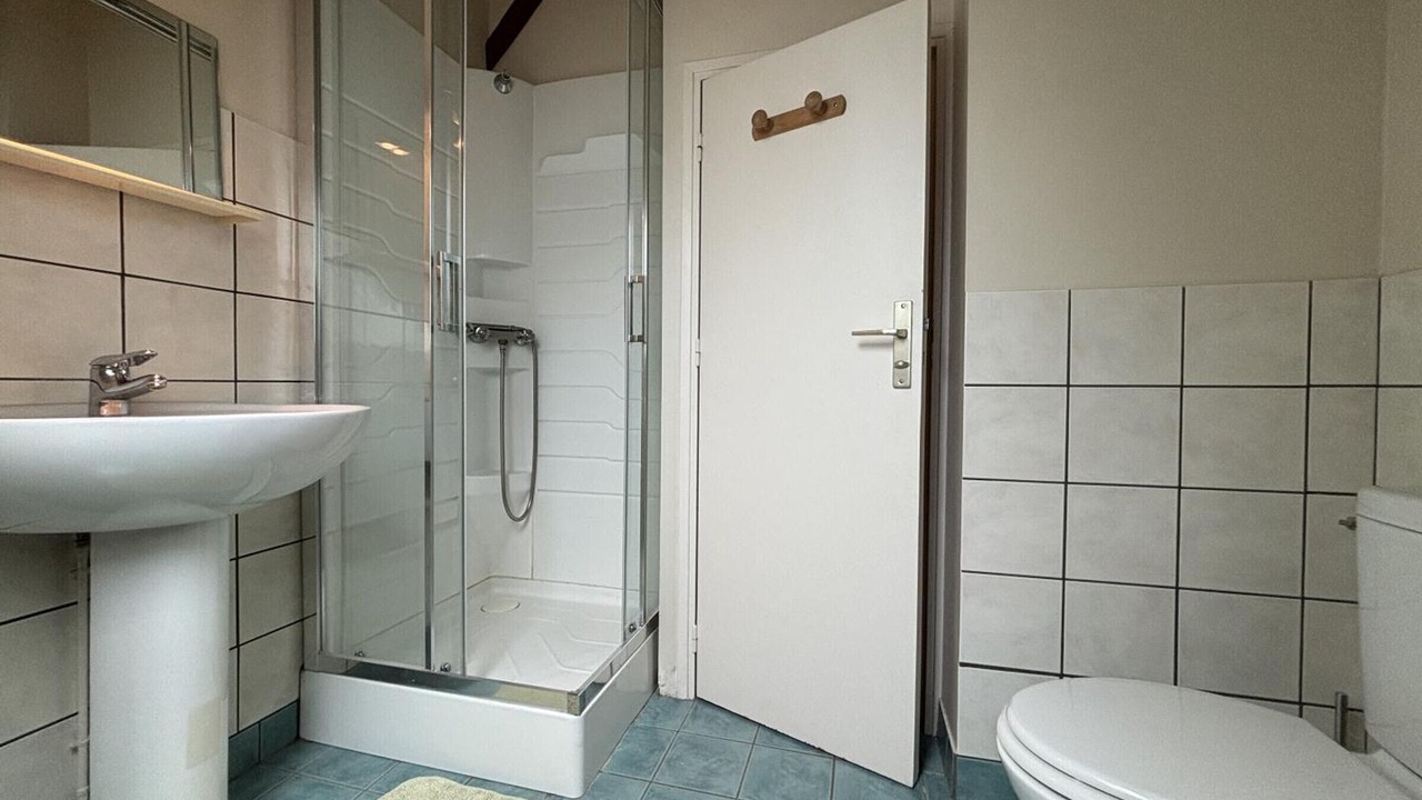 Photo of Bathroom in Bourbon-l'Archambault