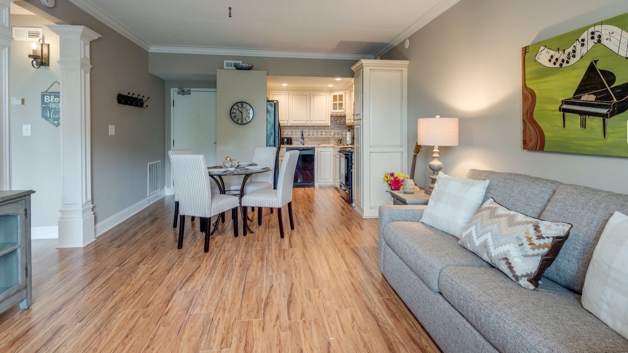 Photo of Livingroom in Edgehill