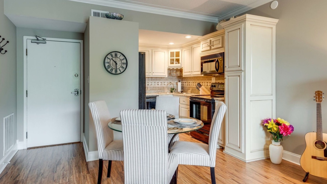 Photo of Others in Edgehill