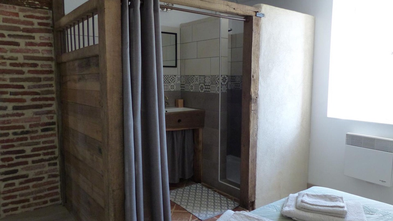 Photo of Bedroom in Vaumas