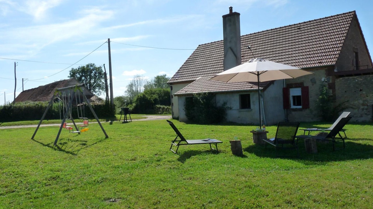 Photo of Others in Vaumas