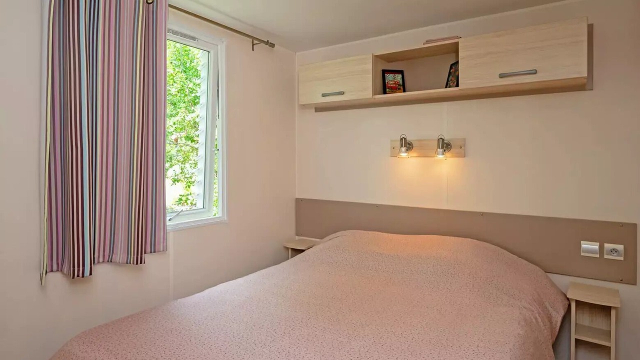 Photo of Bedroom in Saint-Antonin Noble Val