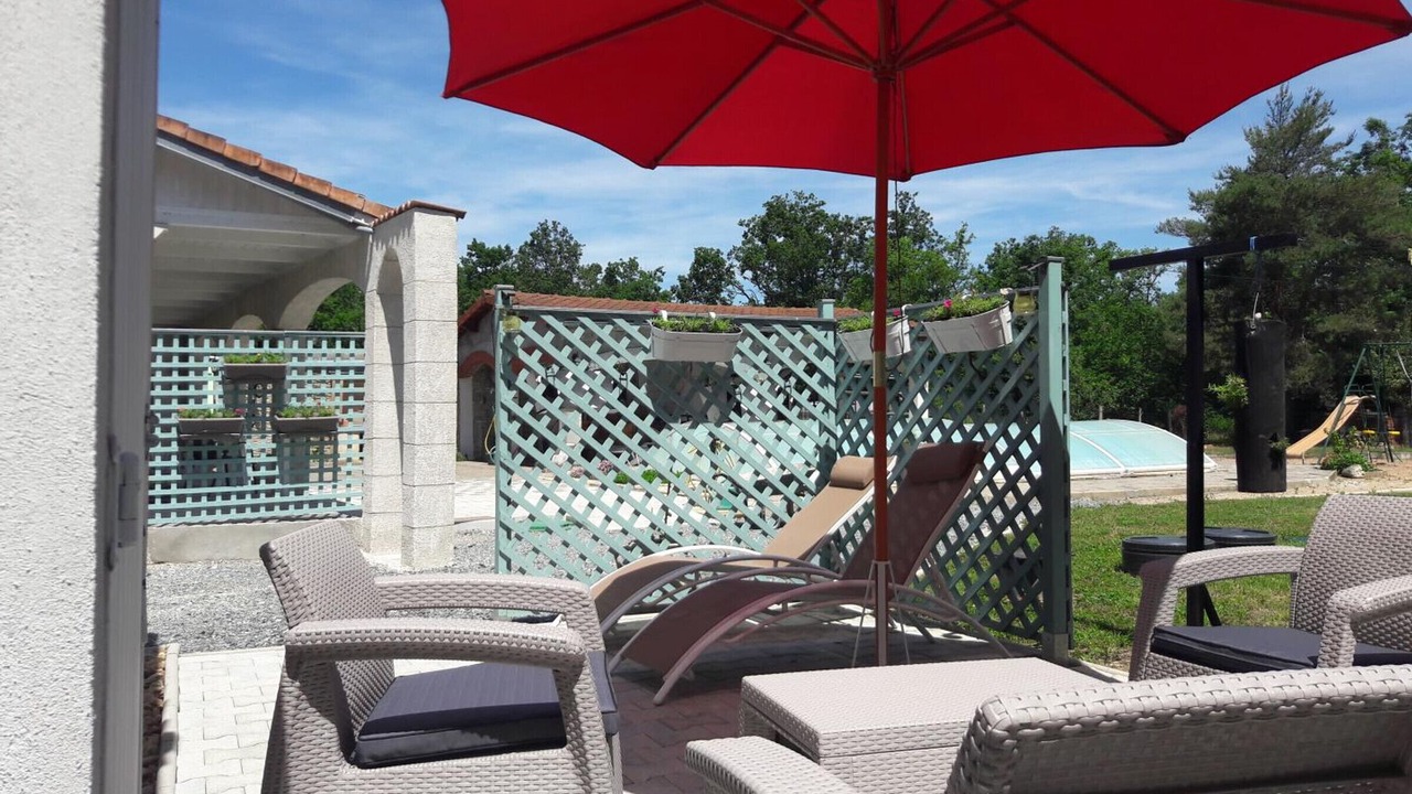 Photo of Patio Balcony in Vendat