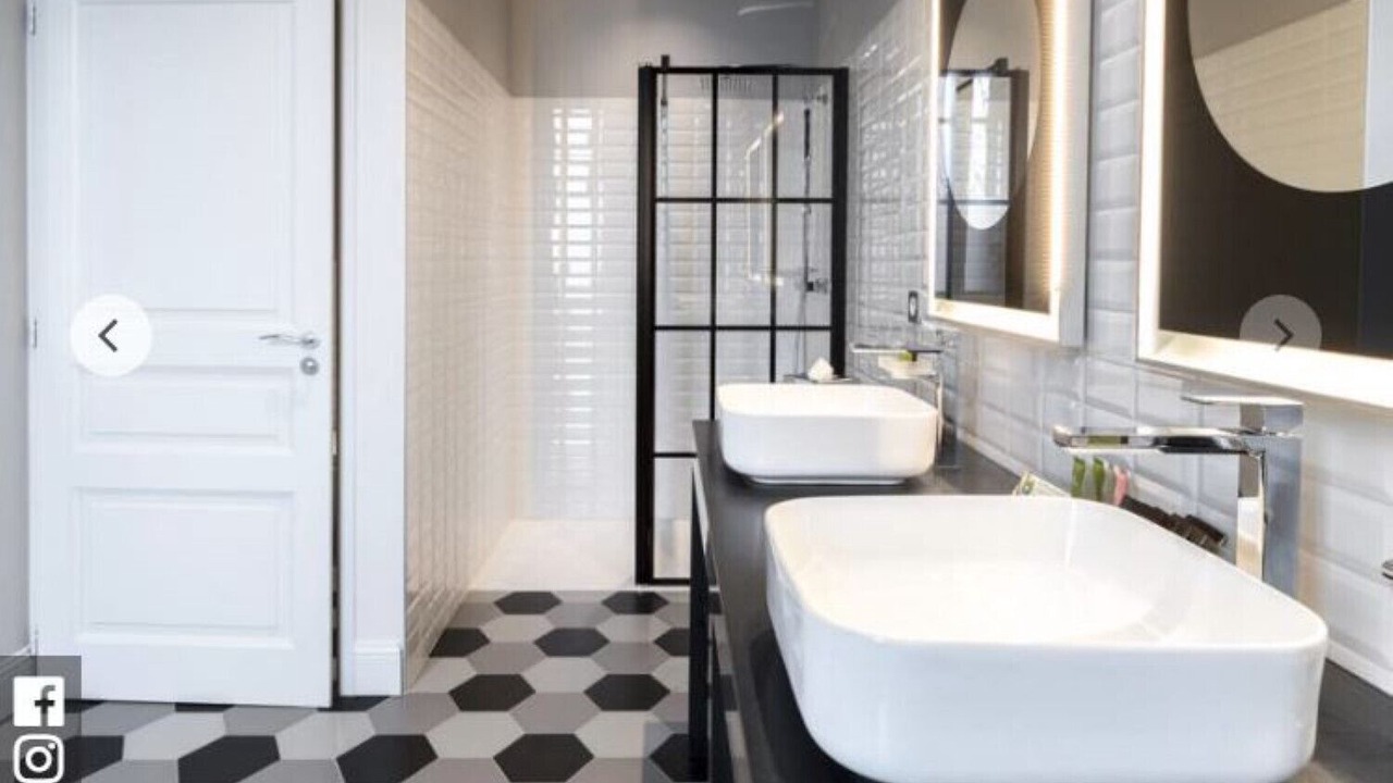 Photo of Bathroom in Casteljaloux