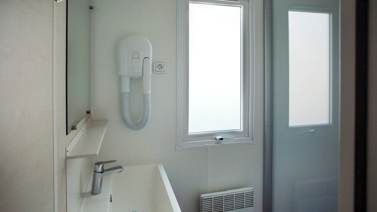 Photo of Bathroom in Saint-Rome-de-Tarn
