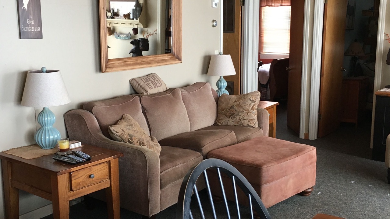 Photo of Livingroom in Mayfield