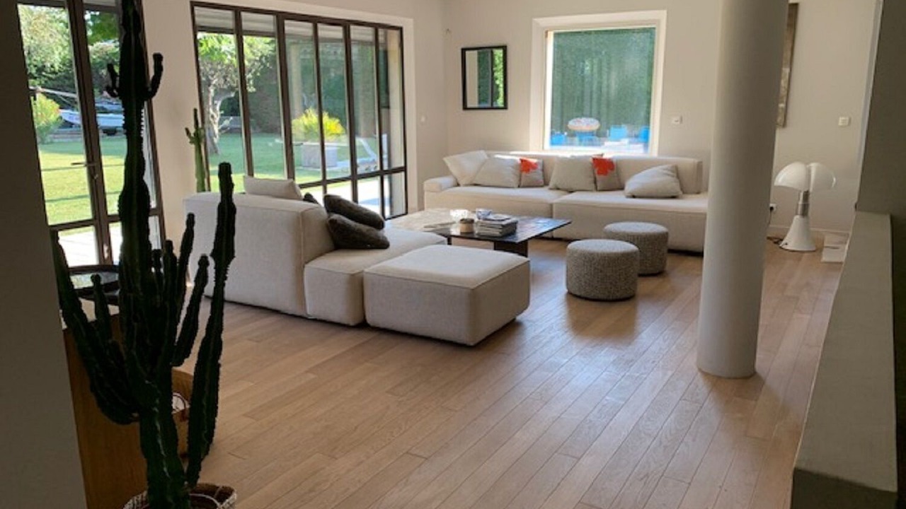 Photo of Livingroom in Bouc-Bel-Air