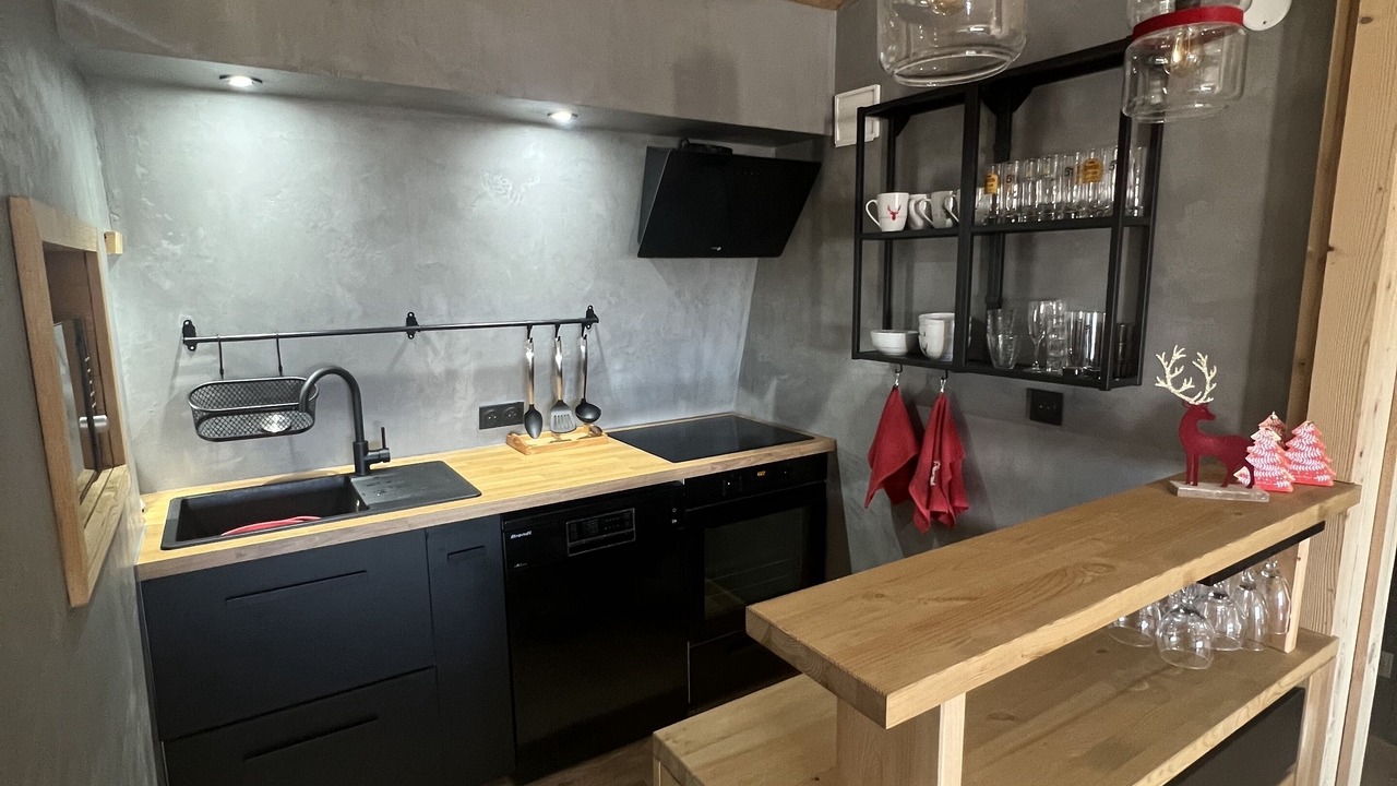 Photo of Kitchen in Pyrenees 2000