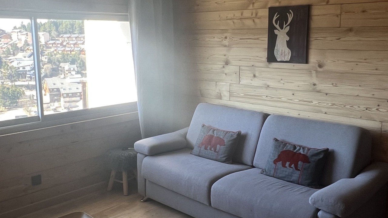 Photo of Livingroom in Pyrenees 2000