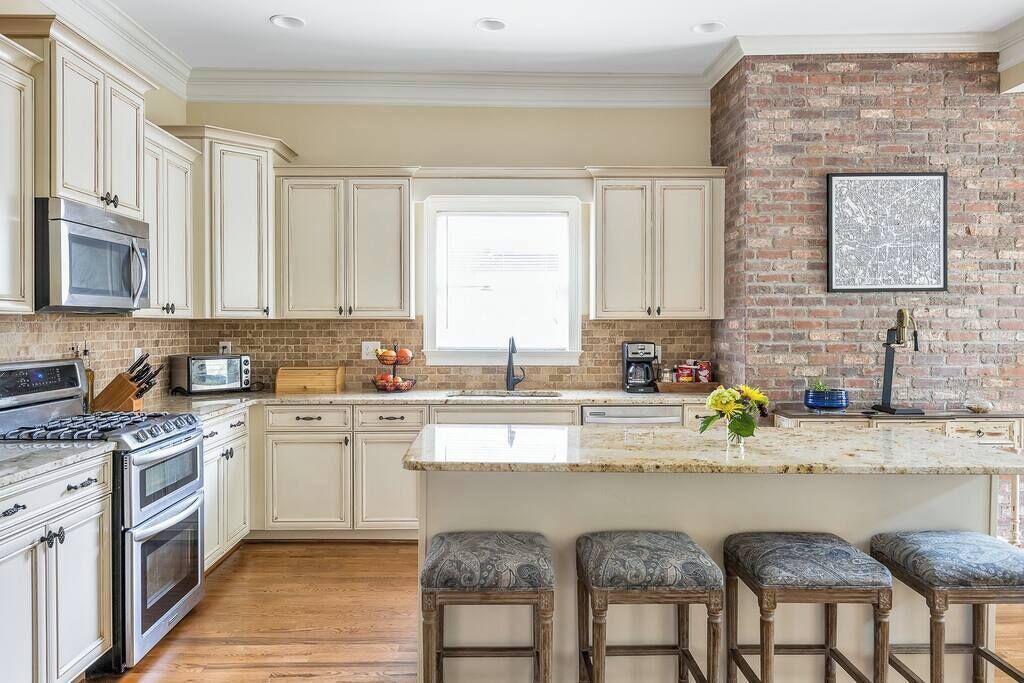 Photo of Kitchen in Midtown