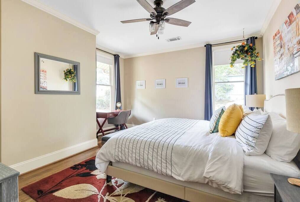 Photo of Others in Midtown