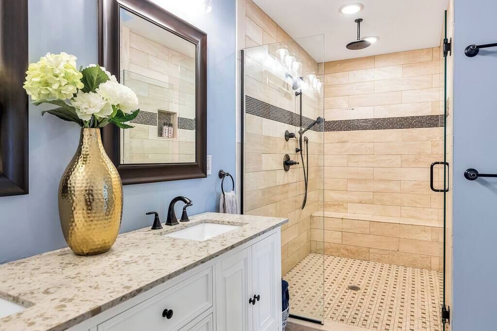 Photo of Others in Midtown