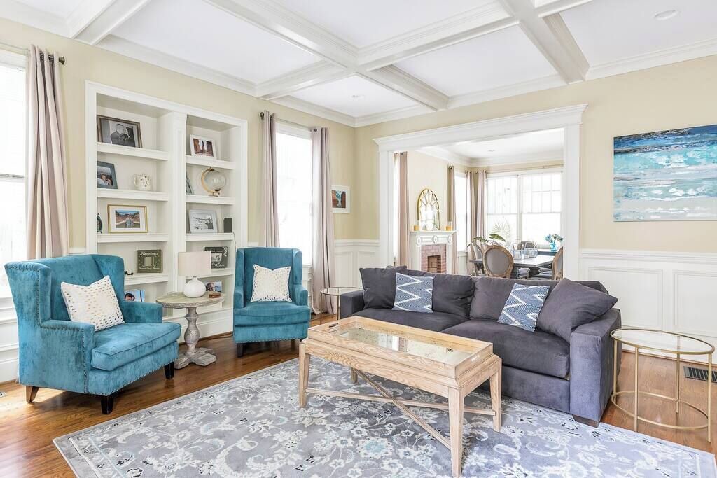 Photo of Livingroom in Midtown