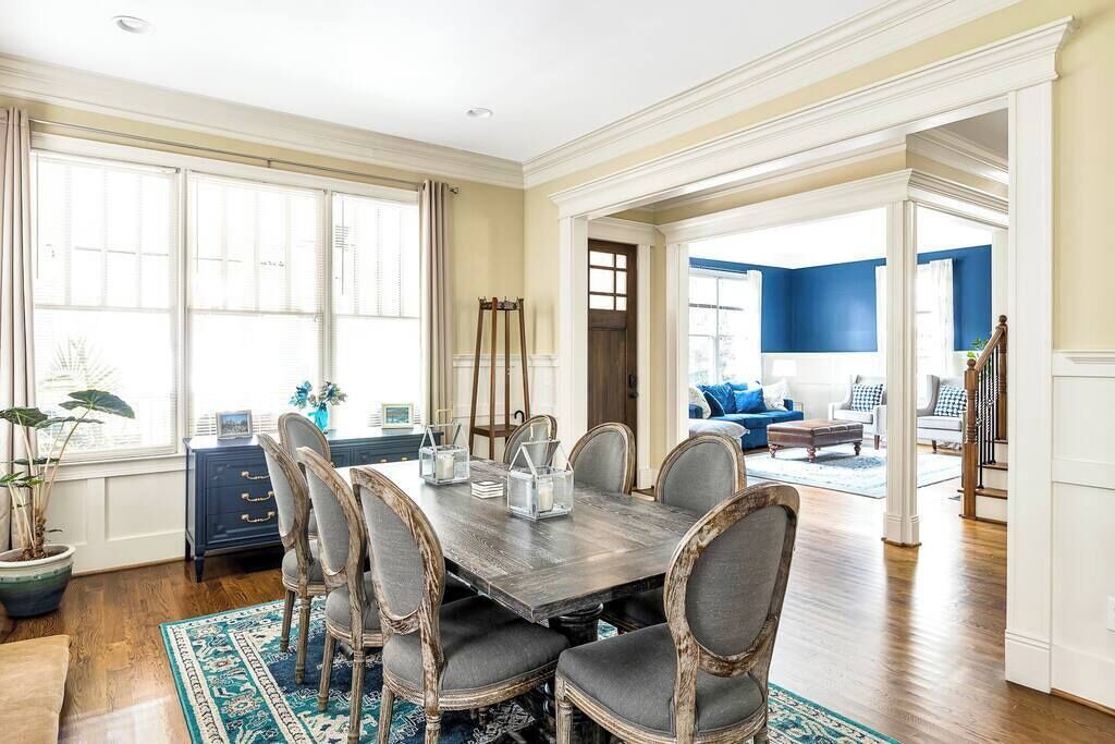 Photo of Others in Midtown