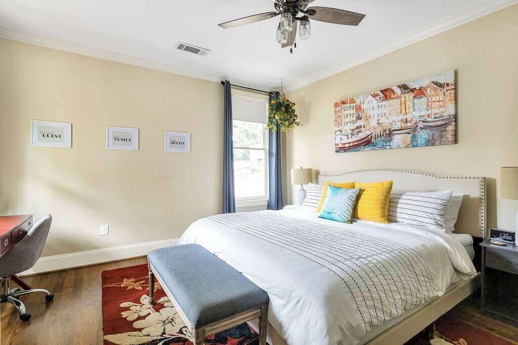 Photo of Others in Midtown