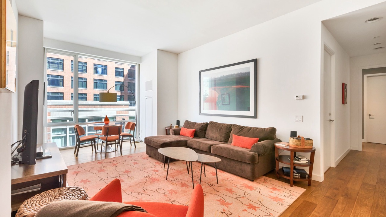 Photo of Livingroom in SoHo