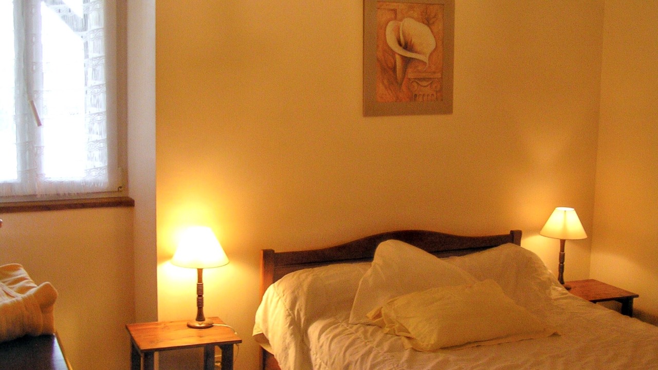 Photo of Others in Issac