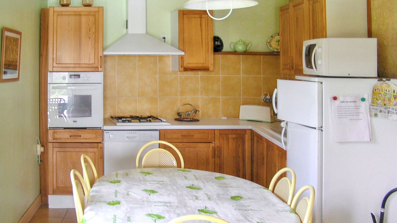 Photo of Others in Issac